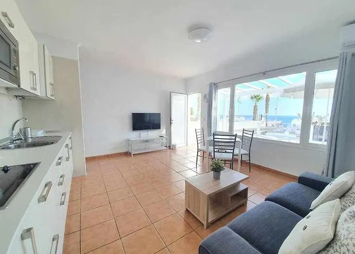 ** Costa Mathilda ** * 蒂亚斯