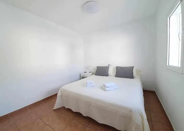 ** Costa Mathilda ** *