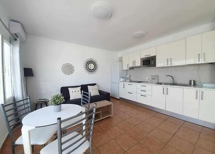 ** Costa Mathilda ** Tías